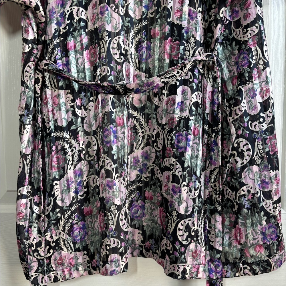 Vintage Val Mode Kimono Robe Medium Floral Black Pink Belted Whimsigoth Coquette - Picture 7 of 10